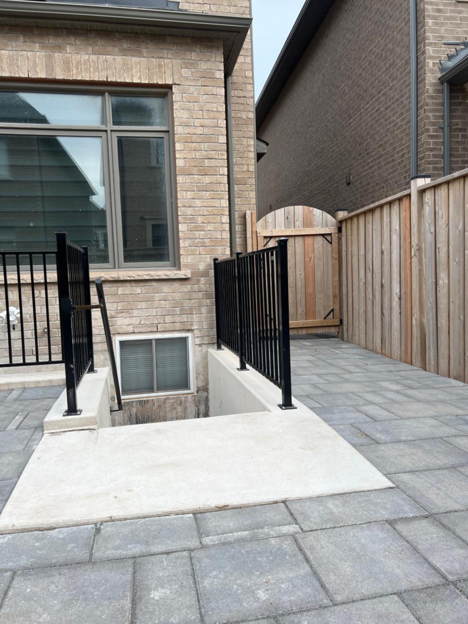 Private Basement Bedrooms In Oakville Exterior foto